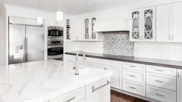 Quartz vs. Granite: Which Countertop Material Reigns Supreme