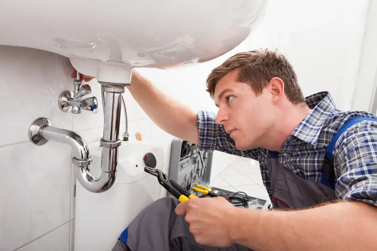 Why Should You Choose Absolute Plumbing Services?