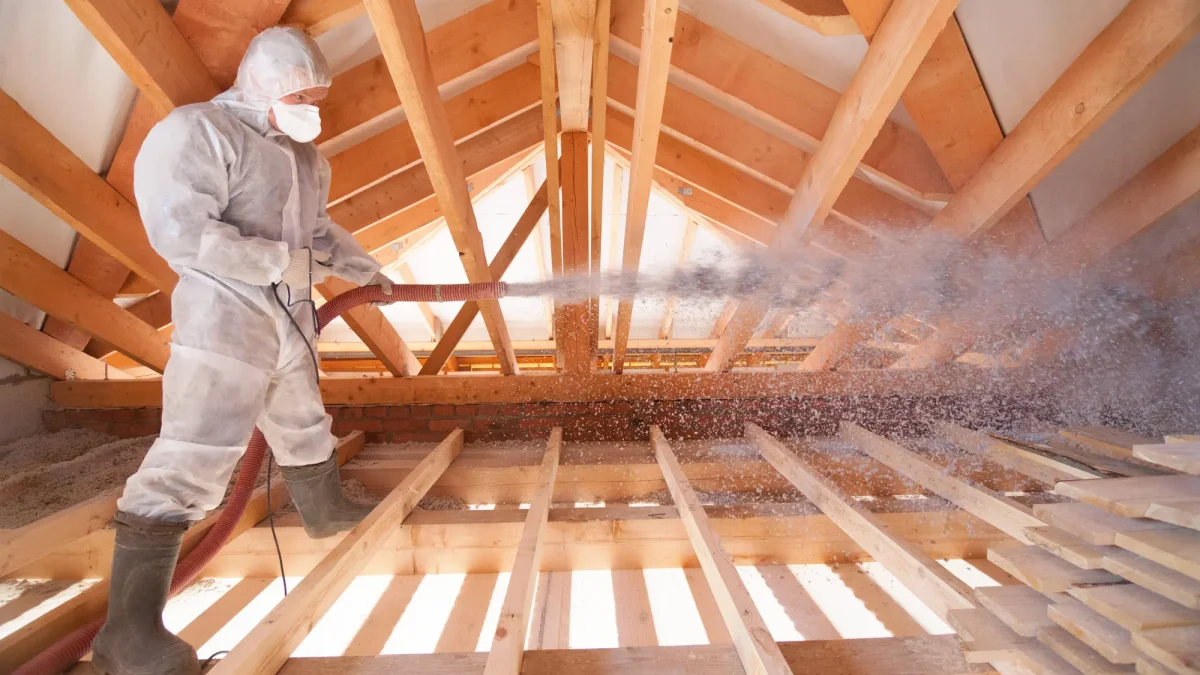 Finding the Best Spray Foam Contractors in Minneapolis for Energy Efficiency