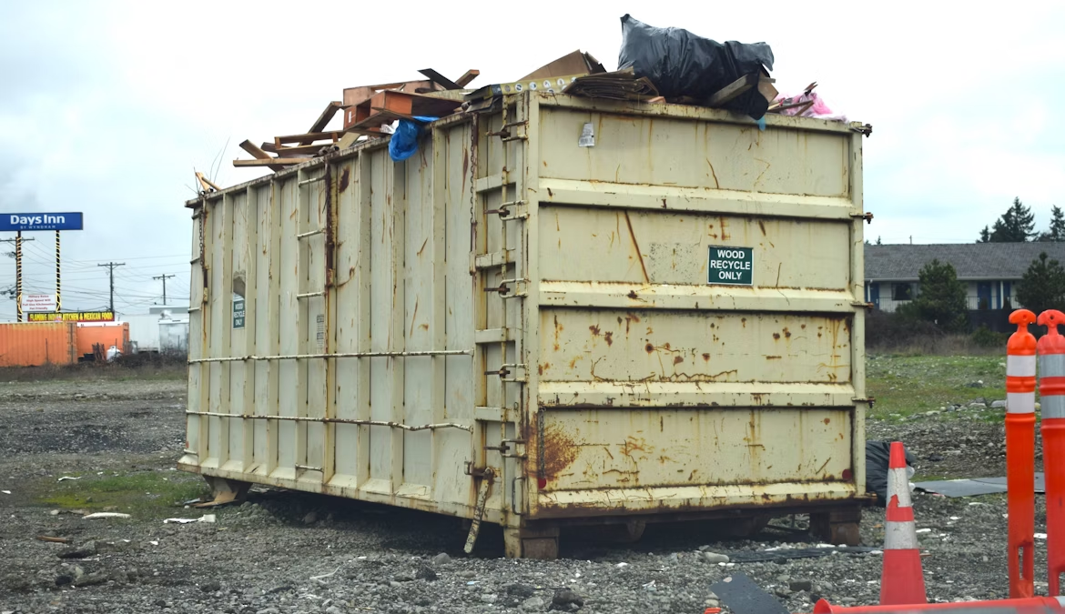 How a Dumpster Makes Spring Cleaning Efficient in Rocky Mount