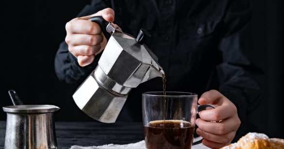 How to Use an Electric Coffee Percolator for the Best Flavor?