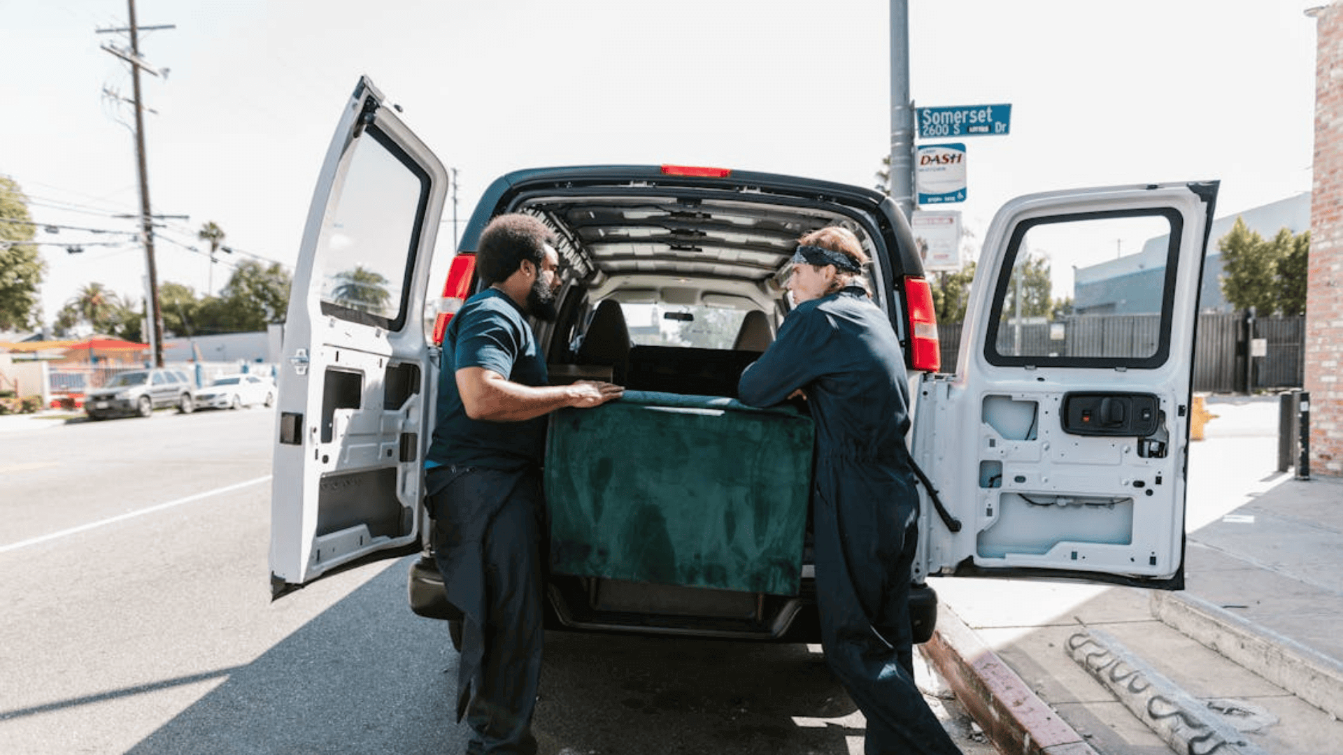 A Guide to House Removals: What You Should Know