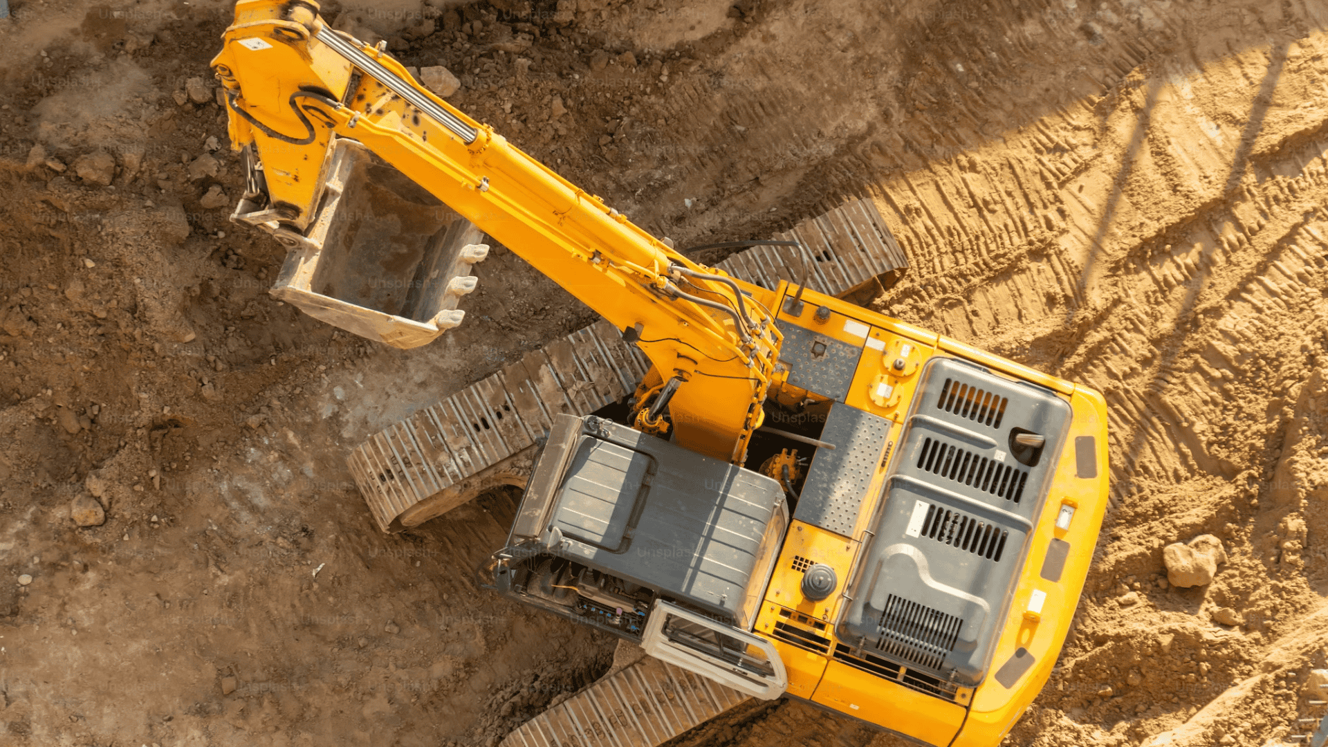How Renting a Dozer Can Make Home Renovations Easier in Littleton
