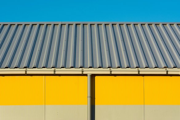 Built-Up Roofing vs. Metal Roofing: Which Suits Commercial Properties?