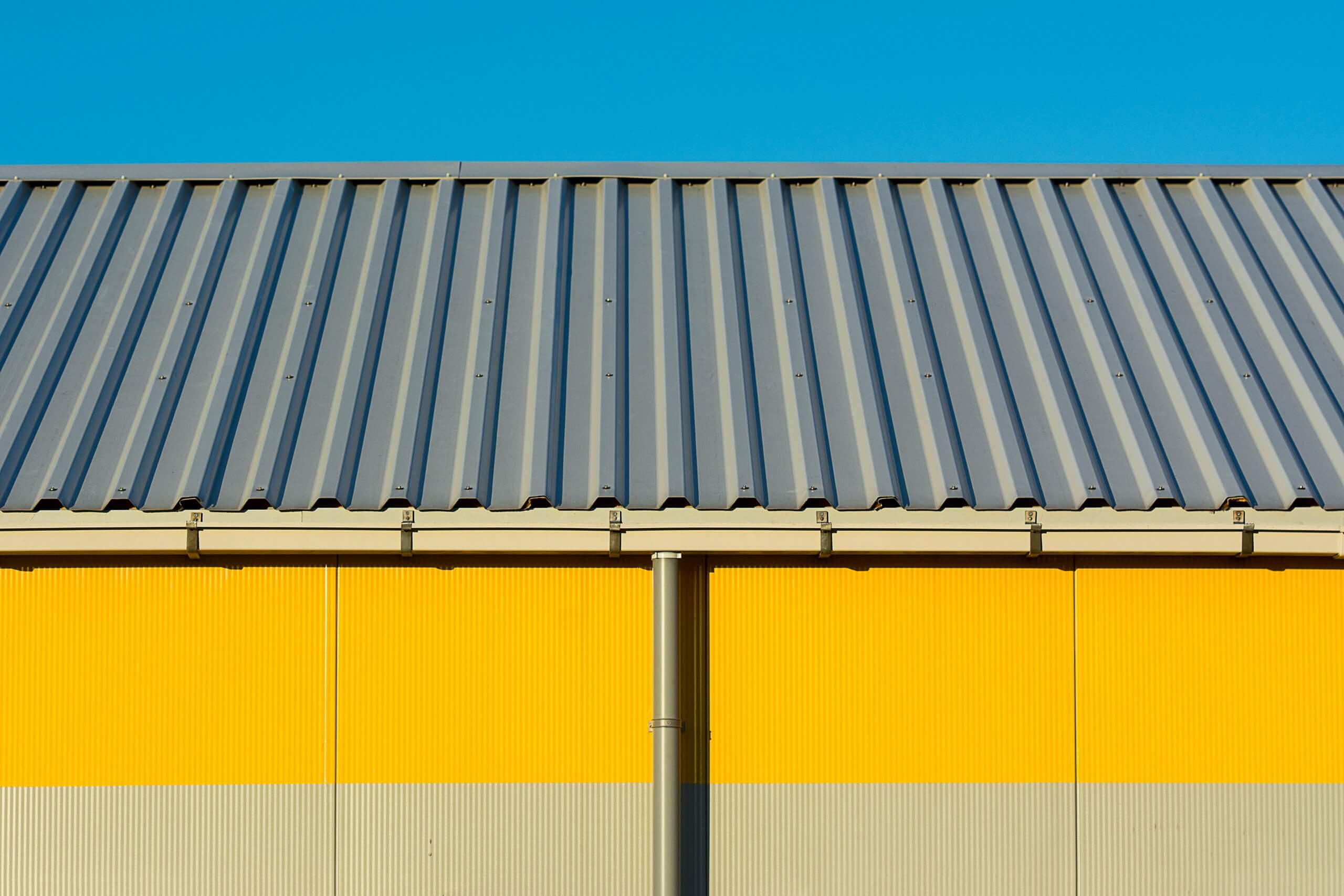 Built-Up Roofing vs. Metal Roofing: Which Suits Commercial Properties?