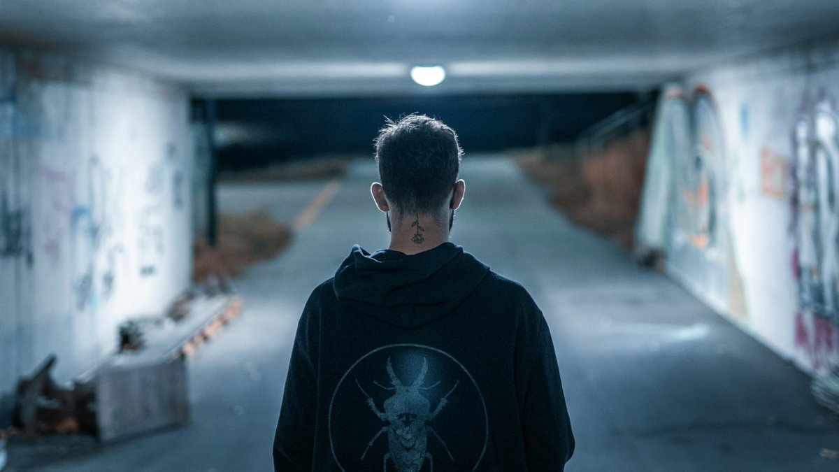 Sp5der Hoodie Trend: Why This Streetwear Icon Is Everywhere Right Now