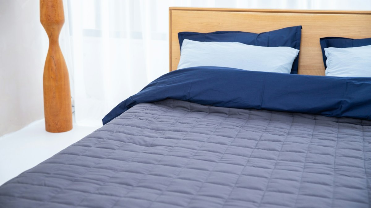 The 3-Degree Rule: Why Your Comforter Choice Matters More Than Room Temperature