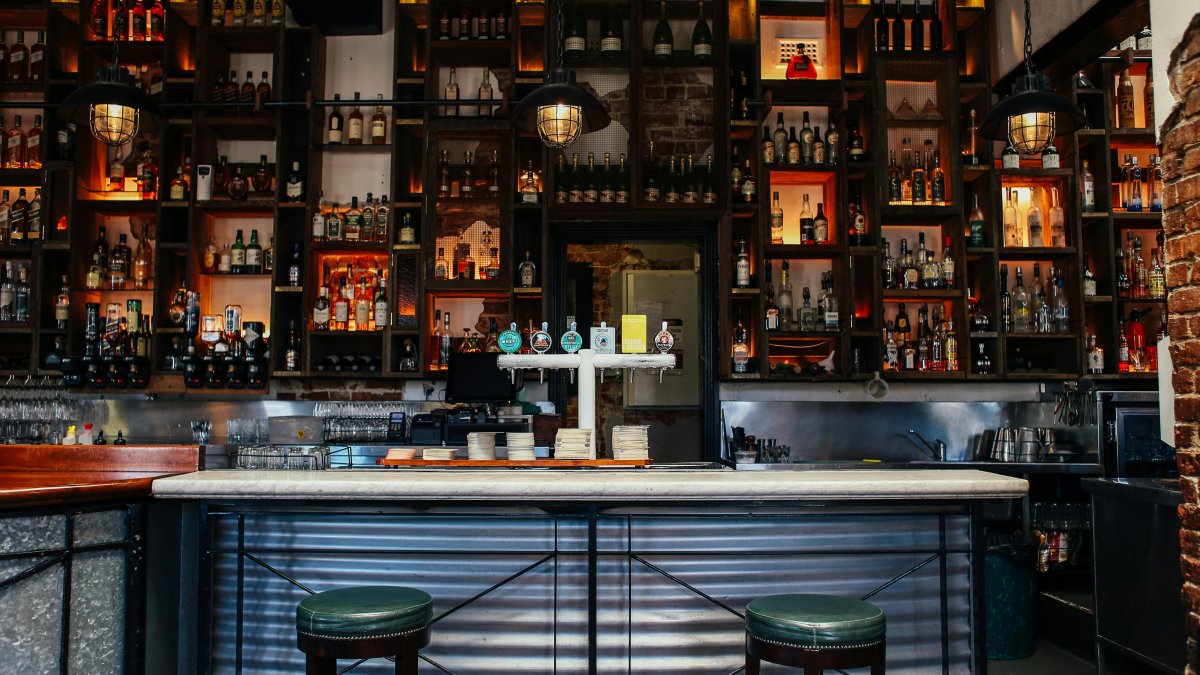 Industrial Bar Stools with Metal Frames and Wood Seats Explained