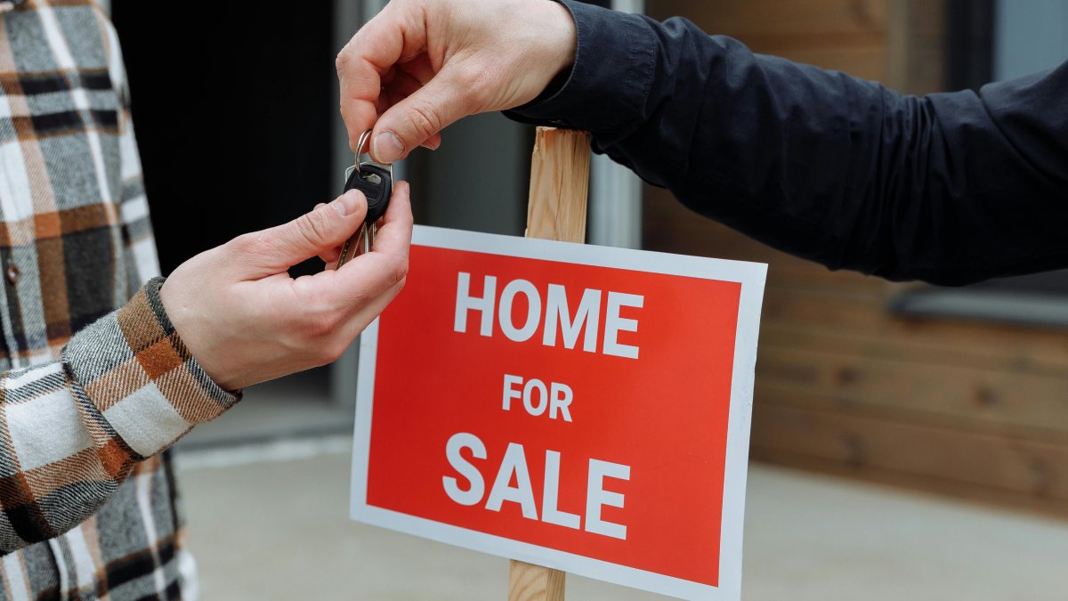 How to Sell Your House Fast Without Making Repairs